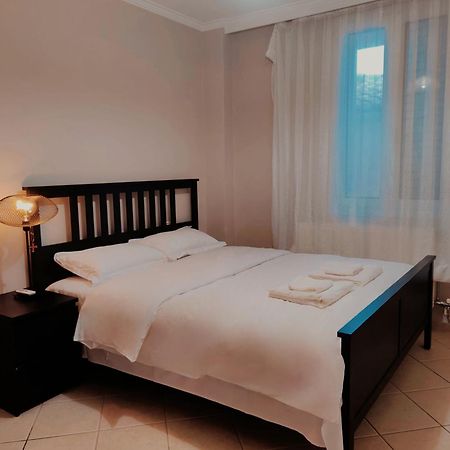 فندق Artemis Garden Near Airport المظهر الخارجي الصورة